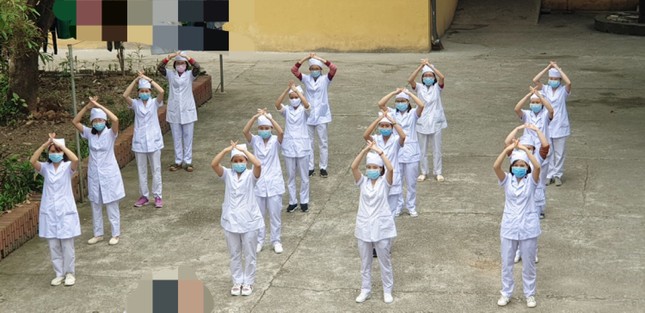 Y, bác sĩ nhảy ‘Ghen – Cô vy’ tuyên truyền chống Covid-19 ảnh 1
