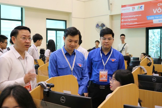 Đưa trí tuệ nhân tạo vào bài thi vô địch Tin học Văn phòng thế giới – Viettel 2025 ảnh 1