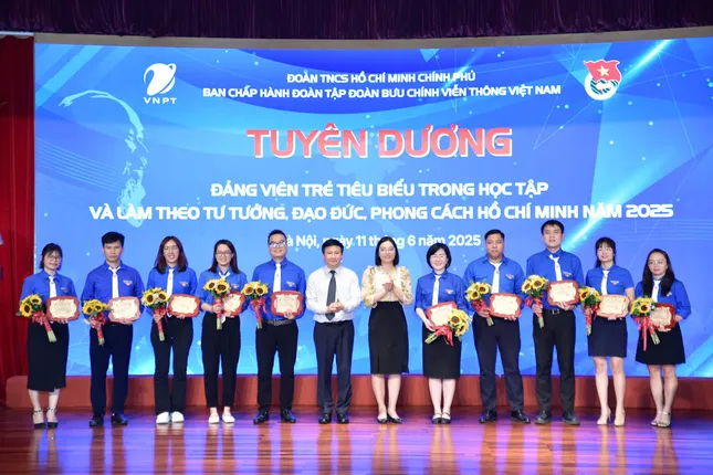 Đảng viên trẻ vừa hồng, vừa chuyên từ phong trào học tập, làm theo lời Bác ảnh 4