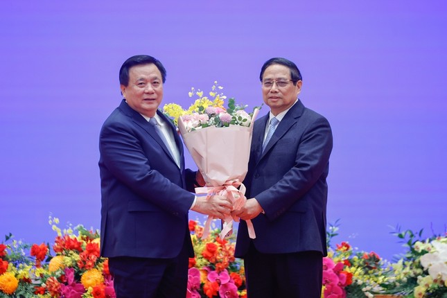 Đại học Thanh Hoa, Trung Quốc tặng Thủ tướng Phạm Minh Chính danh hiệu 'Giáo sư danh dự' ảnh 2