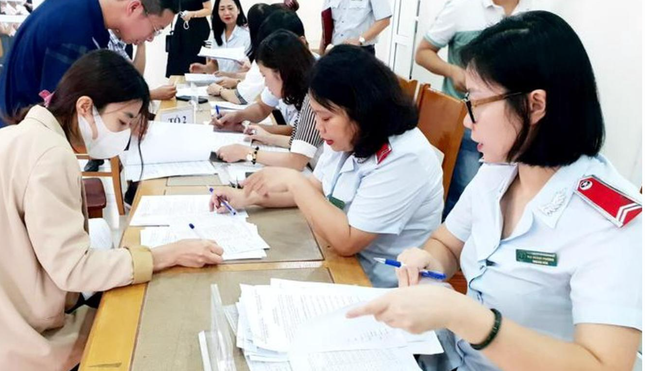 Quy định mới về các hình thức xử lý kỷ luật đối với cán bộ, công chức ảnh 1