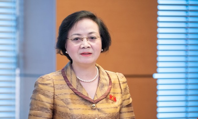 Bộ trưởng Nội vụ: Bỏ cấp huyện, nhiệm vụ của xã, phường mới sẽ &apos;rất nặng&apos; ảnh 1