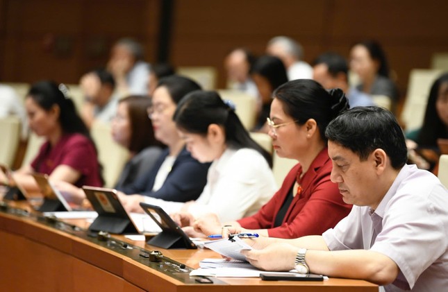 Bổ sung &apos;trường hợp đặc biệt&apos; với cán bộ khi ứng cử đại biểu Quốc hội ảnh 2