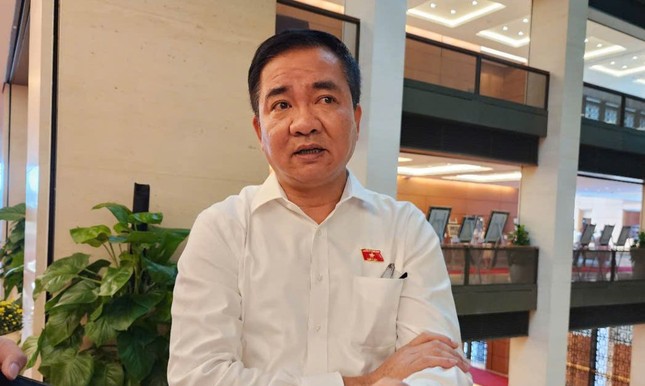 Đại biểu Quốc hội: Ngoài yếu tố pháp luật, người nổi tiếng càng phải giữ liêm sỉ ảnh 1