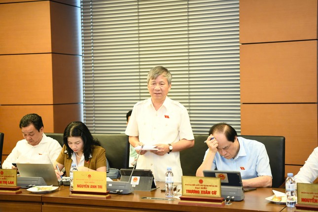 Đại biểu Quốc hội: Nhiều mâm cơm tiệc tùng trị giá &apos;vài tạ thóc&apos; nhưng chỉ ăn 30%, rất lãng phí! ảnh 1