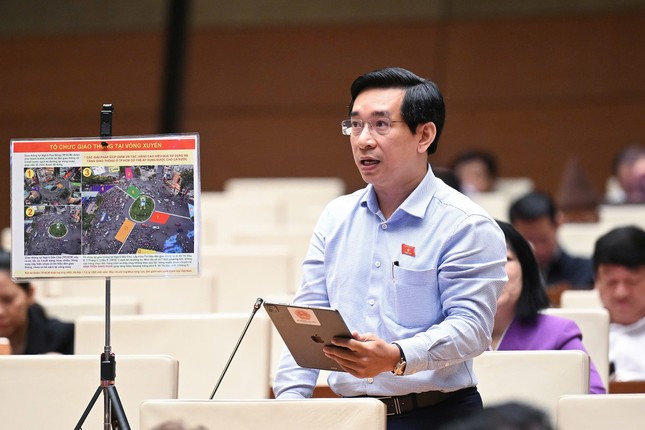 Ùn tắc tại Hà Nội, TPHCM ngốn hàng tỷ USD, đại biểu hiến kế ‘vòng xoay giao thông&apos; ảnh 1