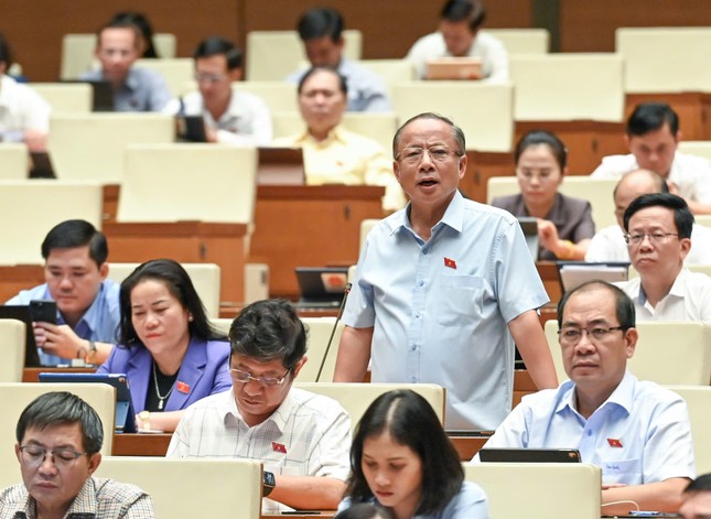 Thảo luận Luật Quốc tịch, đại biểu nêu trường hợp cầu thủ Nguyễn Xuân Son ảnh 2