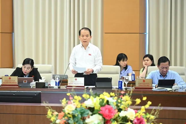 Bộ trưởng Nội vụ nói về giai đoạn phát triển 'rất đặc biệt' trong bối cảnh mới- Ảnh 1. Bộ trưởng Nội vụ nói về giai đoạn phát triển 'rất đặc biệt' trong bối cảnh mới- Ảnh 1.