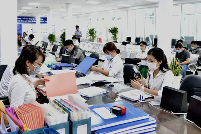 Hoàn thành việc xếp ngạch công chức trước ngày 1/7- Ảnh 1. Hoàn thành việc xếp ngạch công chức trước ngày 1/7- Ảnh 1.