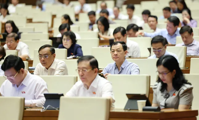 Ghi nhận công lao, đóng góp của 696 cấp huyện trước khi kết thúc hoạt động từ ngày 1/7 ảnh 2