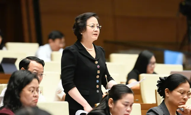 Bộ trưởng Nội vụ: 'Một bộ phận cán bộ công chức còn nặng về tâm tư' ảnh 1