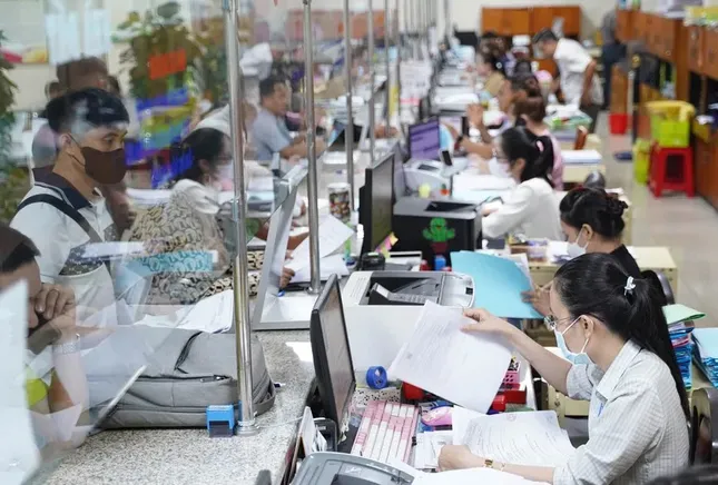 Tập trung giải quyết chính sách nghỉ trước tuổi với 4 nhóm cán bộ, công chức ảnh 1