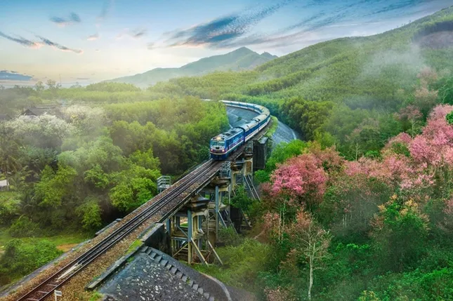 Khởi động tuyến đường sắt Lào Cai – Hà Nội – Hải Phòng 8,37 tỷ USD trong năm 2025 ảnh 1