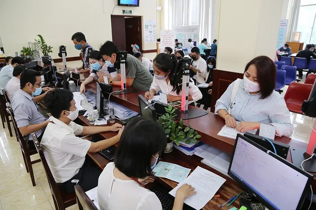 Bộ Nội vụ đôn đốc địa phương giải quyết vướng mắc khi thực hiện chính quyền hai cấp ảnh 1