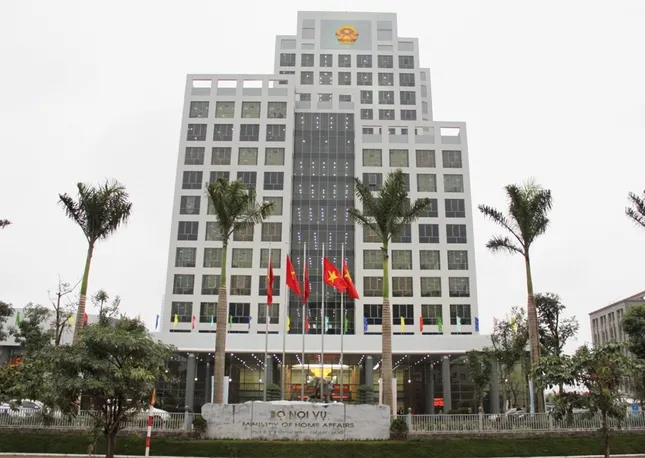 Bộ Nội vụ có 2 đơn vị sự nghiệp công lập, chuyển giao 2 đơn vị về Bộ Quốc phòng ảnh 1