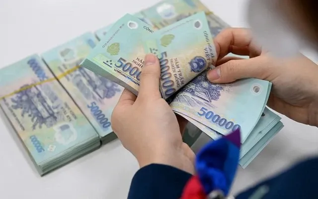 ‘Chốt’ đề xuất tăng lương tối thiểu vùng ở mức 7,2% ảnh 1
