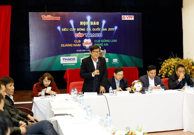 Quà tặng đặc biệt cho HLV Park Hang Seo trước khi về nước ảnh 1