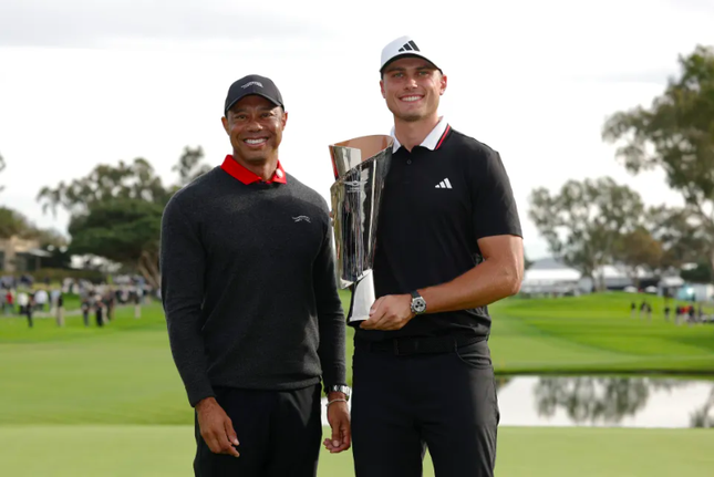 Golfer Ludvig Aberg vượt qua bệnh tật, giành chiến thắng ấn tượng tại giải golf Genesis Invitational ảnh 1