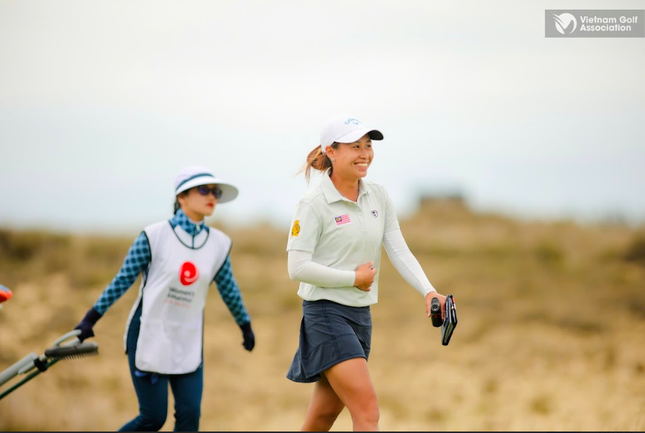 Jeneath Wong vươn lên dẫn đầu, Lê Chúc An giữ vững phong độ tại giải golf châu Á- Thái Bình Dương ảnh 1