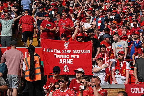 Liverpool và Arsenal bất phân thắng bại ảnh 14