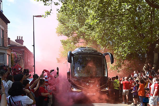Liverpool và Arsenal bất phân thắng bại ảnh 26