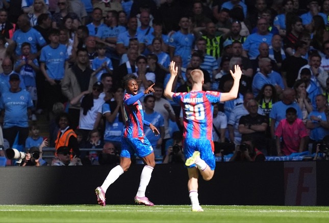 Đánh bại Man City, Crystal Palace vô địch FA Cup ảnh 38