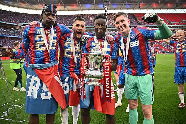 Người hùng Henderson tin chắc sẽ cản phá thành công phạt đền của Man City ảnh 2