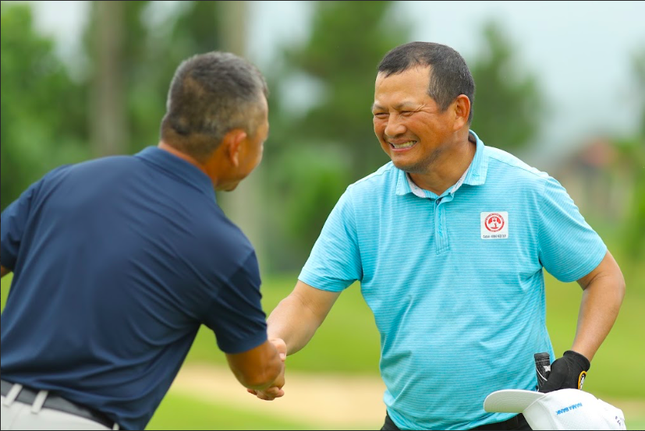 Giải vô địch golf trung niên quốc gia 2025 tìm ra nhà vô địch xứng đáng ảnh 2