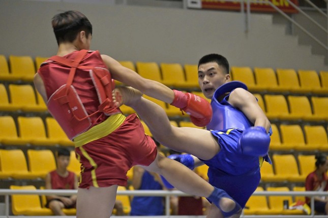 Hà Nội nhất toàn đoàn Giải wushu Hà Nội mở rộng lần thứ I năm 2025 ảnh 1