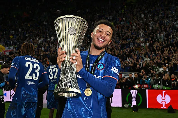 Chelsea 'trả tiền để né' Sancho: Ngôi sao MU nói gì? ảnh 3