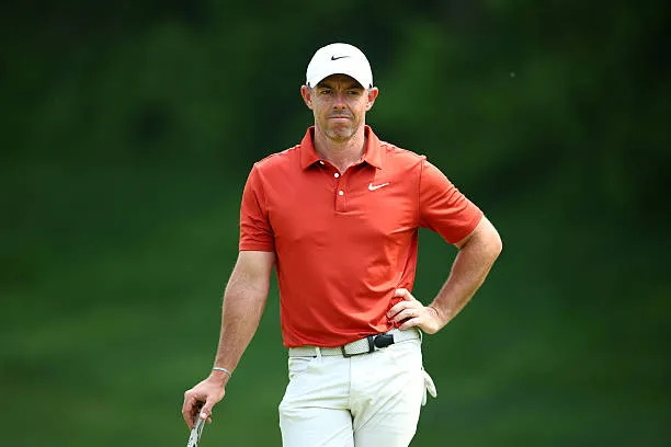 Đánh 8 gậy hố par 4 và trượt cắt RBC Canadian Open, chuyện gì đang xảy ra với Rory McIlroy? ảnh 4