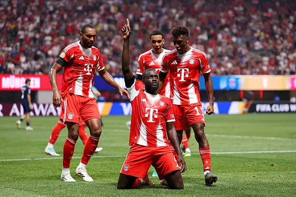 PSG đánh bại Bayern với 9 người trên sân ảnh 18