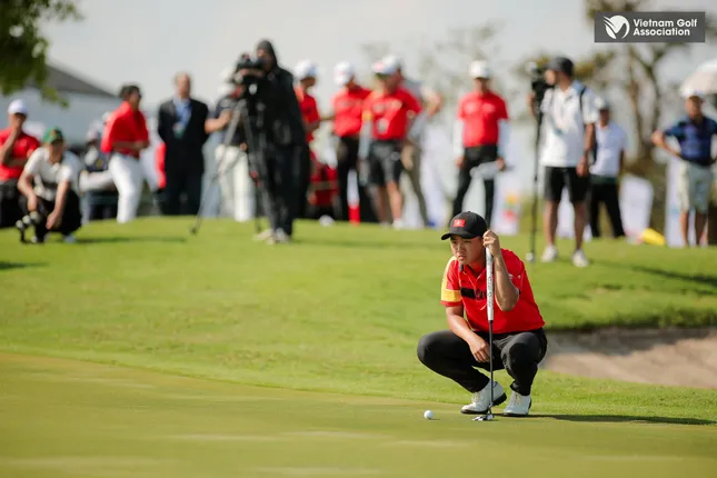 Nguyễn Anh Minh dẫn đầu tuyển golf Việt Nam dự giải Singapore Mở rộng 2025 ảnh 1