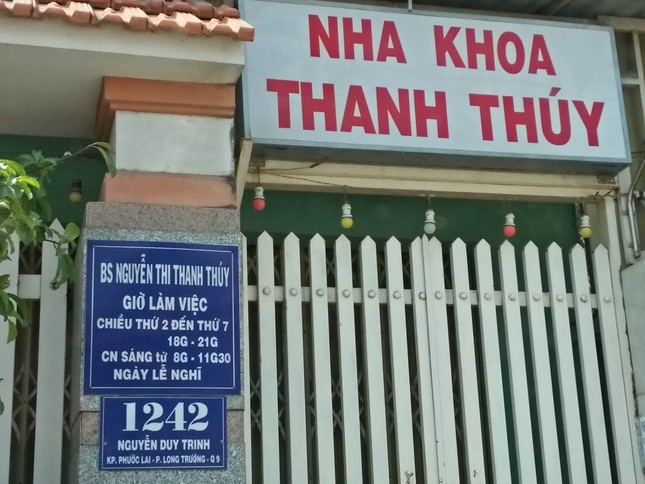 Nguy cơ mất răng khi vào phòng nha khoa không phép ảnh 2