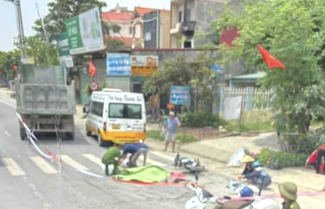 Hai bà cháu tử vong tại chỗ sau va chạm giao thông ở Ninh Bình ảnh 1