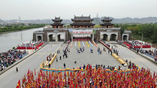 Sức hút của Ninh Bình không dừng lại ở danh thắng UNESCO ảnh 1