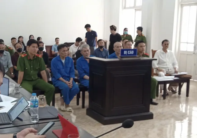 Tuyên án nhóm người dùng xe ba bánh vây bệnh viện, cản trở cấp cứu ảnh 1