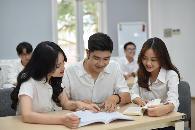 Đà Nẵng mở nhiều ngành học mới đón đầu Trung tâm tài chính, Metro ảnh 1