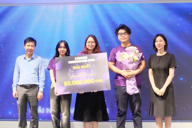 Chế mực viết, màu vẽ từ phế phẩm nông sản: Nhóm sinh viên thắng lớn ở chương trình khởi nghiệp của Bộ GD&amp;ĐT ảnh 2