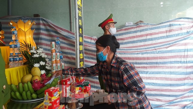 Đồng đội, làng xóm tiếc thương cảnh sát cơ động hi sinh ở Bắc Giang ảnh 3