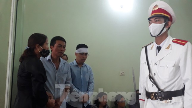 Đồng đội, làng xóm tiếc thương cảnh sát cơ động hi sinh ở Bắc Giang ảnh 5