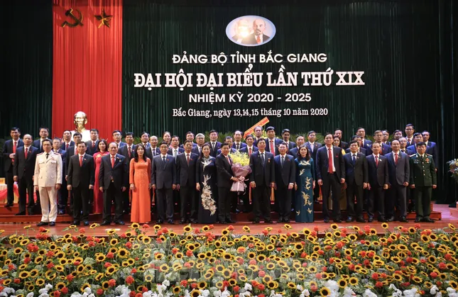 Ông Dương Văn Thái trúng cử Bí thư Tỉnh ủy Bắc Giang với 100% phiếu thuận ảnh 1