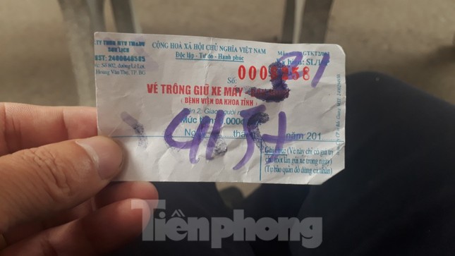 Chủ tịch tỉnh Bắc Giang chỉ đạo kiểm tra việc trông xe thu tiền trái quy định ảnh 2