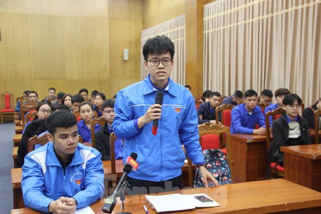 Bí thư Bắc Giang đối thoại với thanh niên về khởi nghiệp ảnh 3