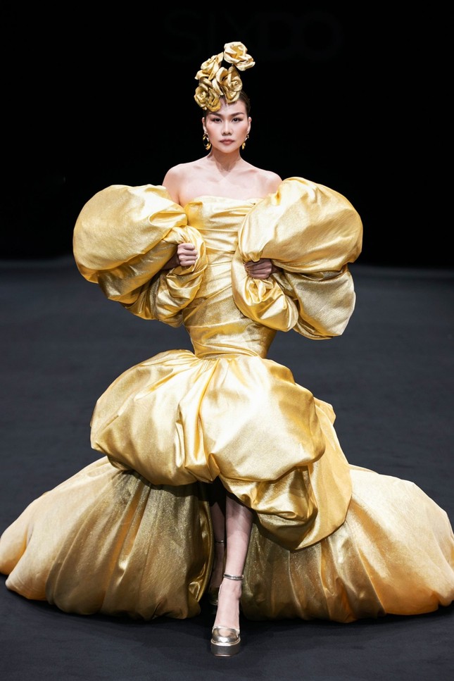 Siêu mẫu Thanh Hằng trở lại “ghế nóng” Vietnam’s Next Top Model 2025 ảnh 2
