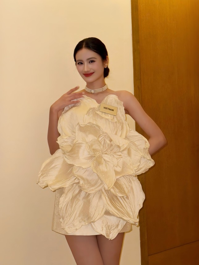Miss World 2025: Hoa hậu Ý Nhi dừng chân ở Top 20 phần thi Multimedia Challenge ảnh 1