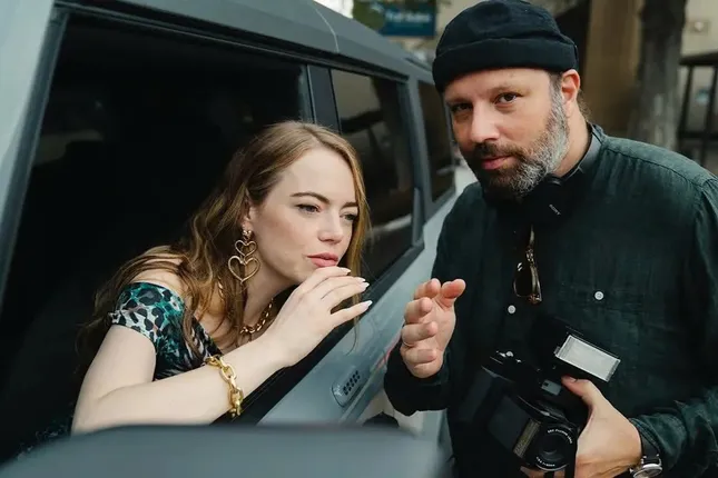 Minh tinh Emma Stone bị bắt cóc trong phim mới của đạo diễn "Poor Things" ảnh 2