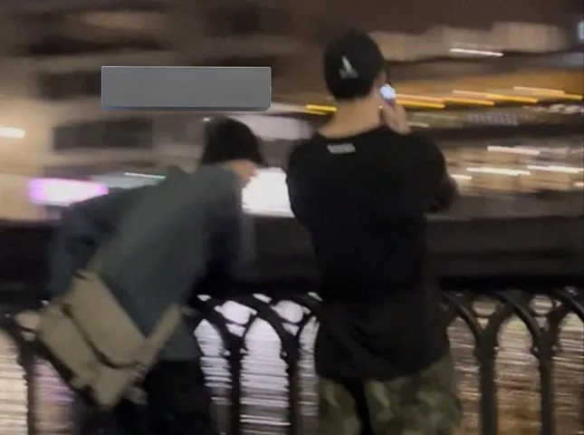 Nghi vấn Jung Kook - Jimin BTS đến Việt Nam, ARMY kêu gọi để idol "được thở" ảnh 3