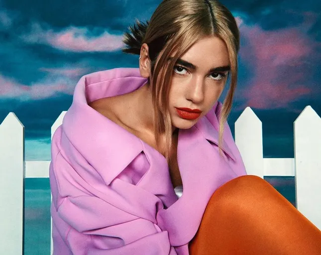Dua Lipa bắt tay Hwasa (MAMAMOO) tạo thành “combo vật lý” công phá mọi trái tim ảnh 4