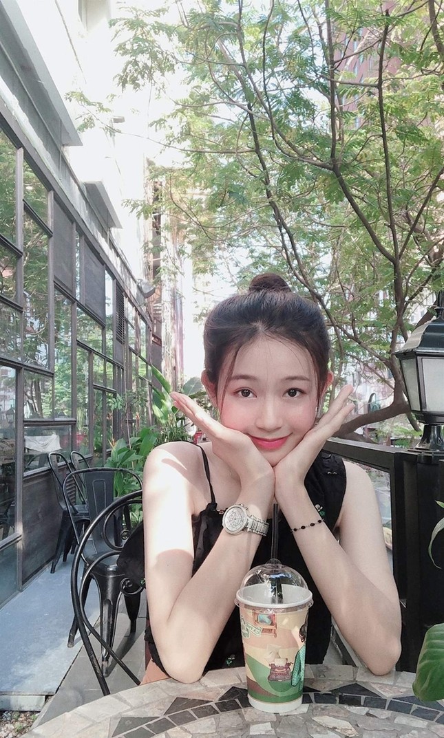 Thí sinh Hoa hậu Việt Nam mang nét đẹp “thần tiên tỉ tỉ” gần giống Hoa hậu Đặng Thu Thảo ảnh 7